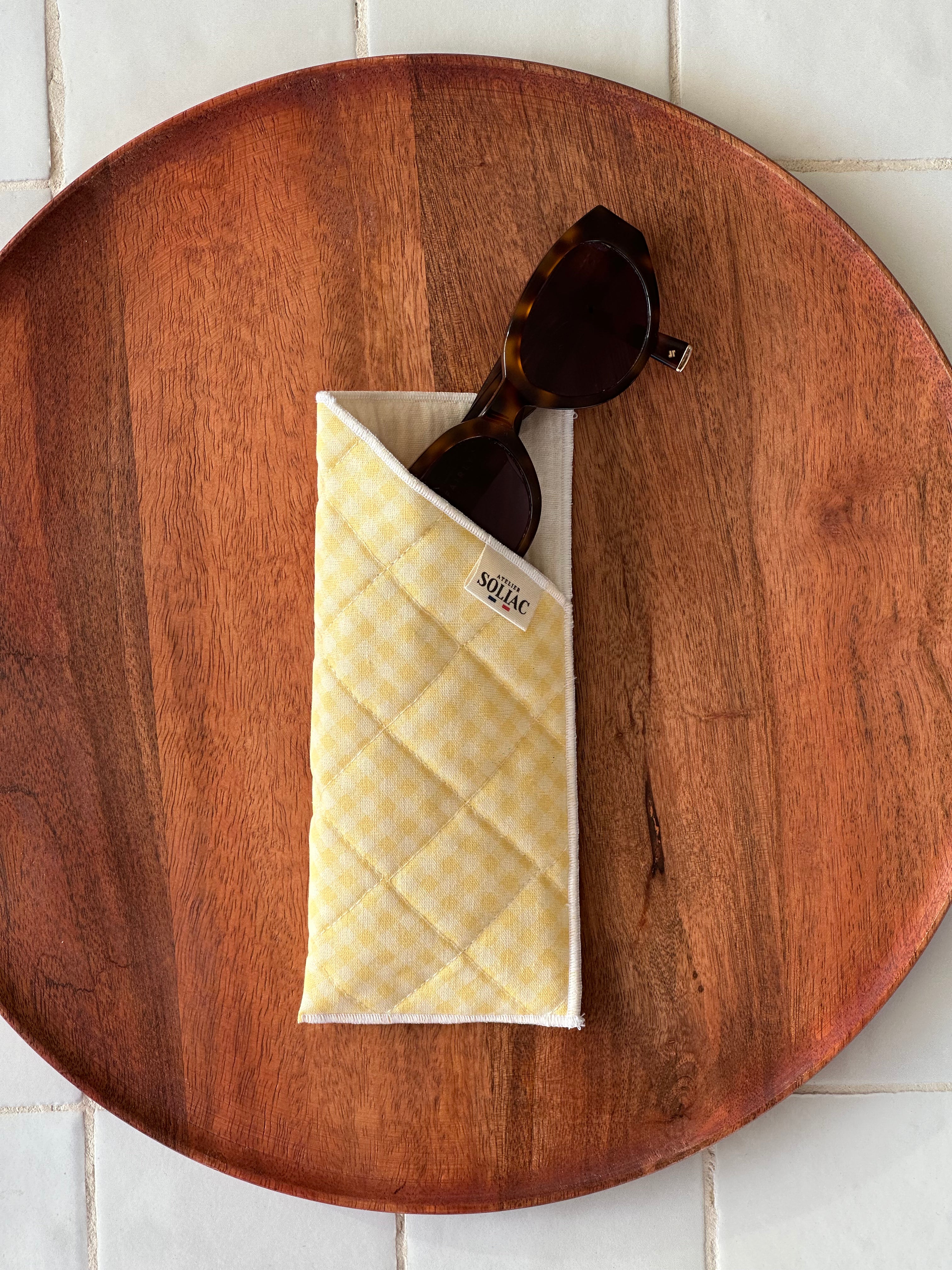 Etui à lunettes